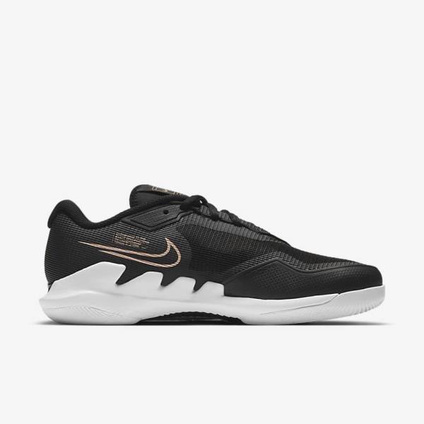 Nike NikeCourt Air Zoom Vapor Pro Hard-Court Tenisove Tenisky Damske Čierne Biele Metal Červené Hnede | NK138SOP